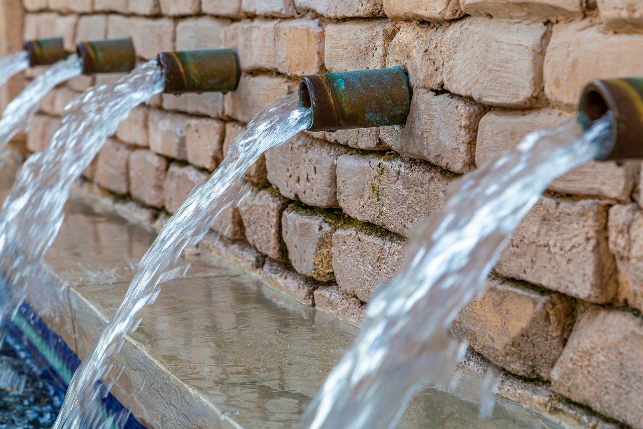Water Leak Detection Guide: Top Signs Of Hidden Water Leaks & Water Damage